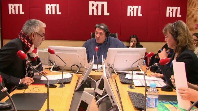 Pascal Praud : Je conseille un beau roman de Modiano à Fleur Pellerin