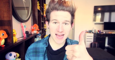 HOW TO KNOW IF A GUY LIKES YOU