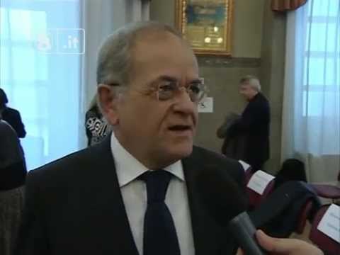 Pescara - Renato Natale riceve il Premio Borsellino (25.10.14)
