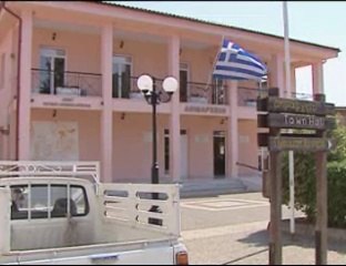 Απόφαση σταθμός του Συνταγματικού δικαστηρίου της Ιταλίας. ο Νότης Μαριάς καλεί τον υπουργό δικαιοσύνης να σώσει την τιμή της Ελληνικής Πολιτείας
