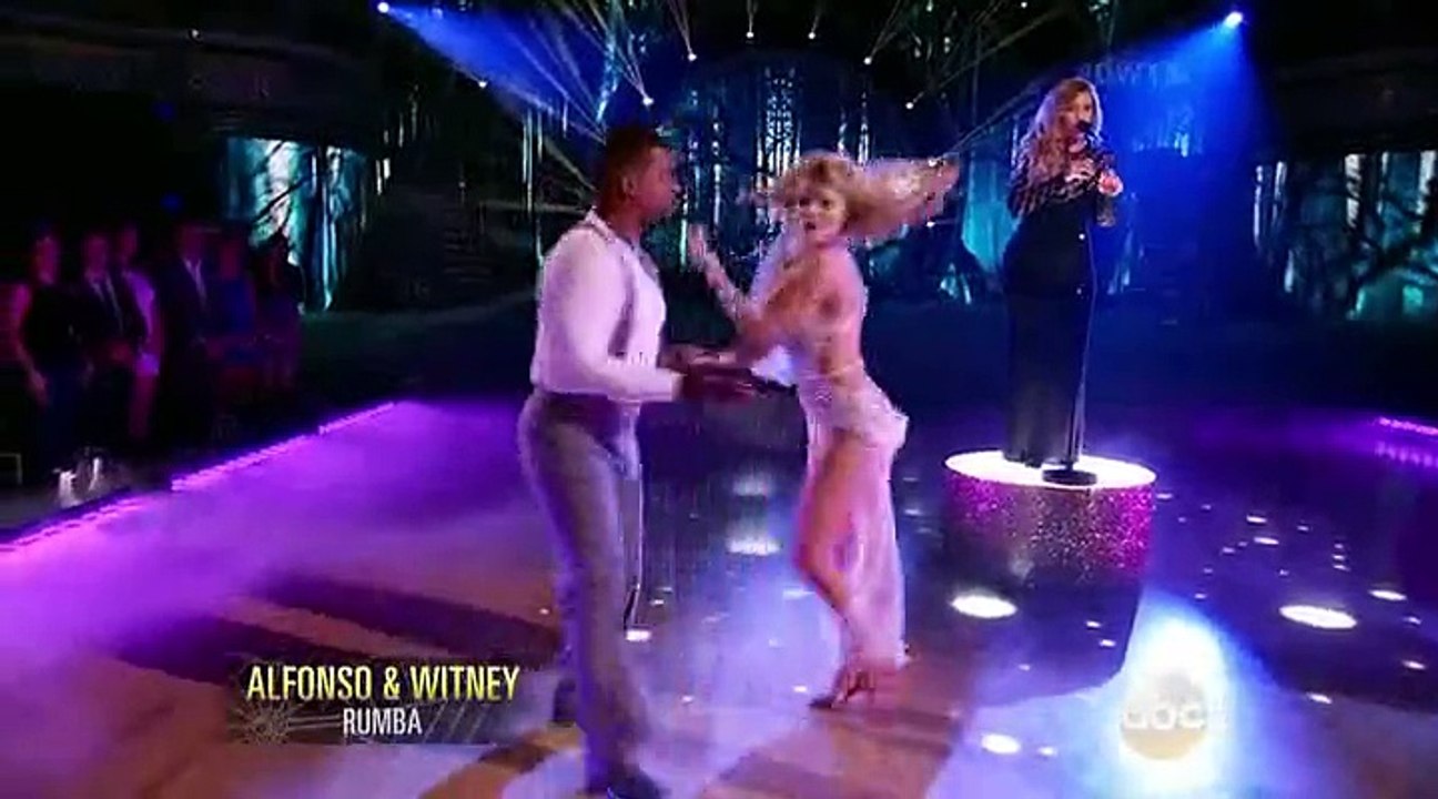 Alfonso Ribeiro & Witney Carson - Rumba