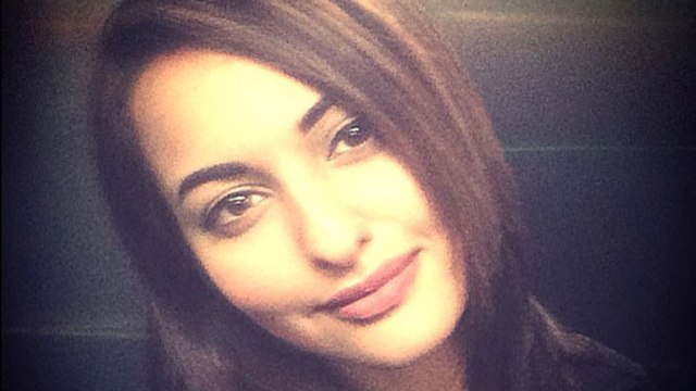 Sonakshi Sinha In A NEW Look