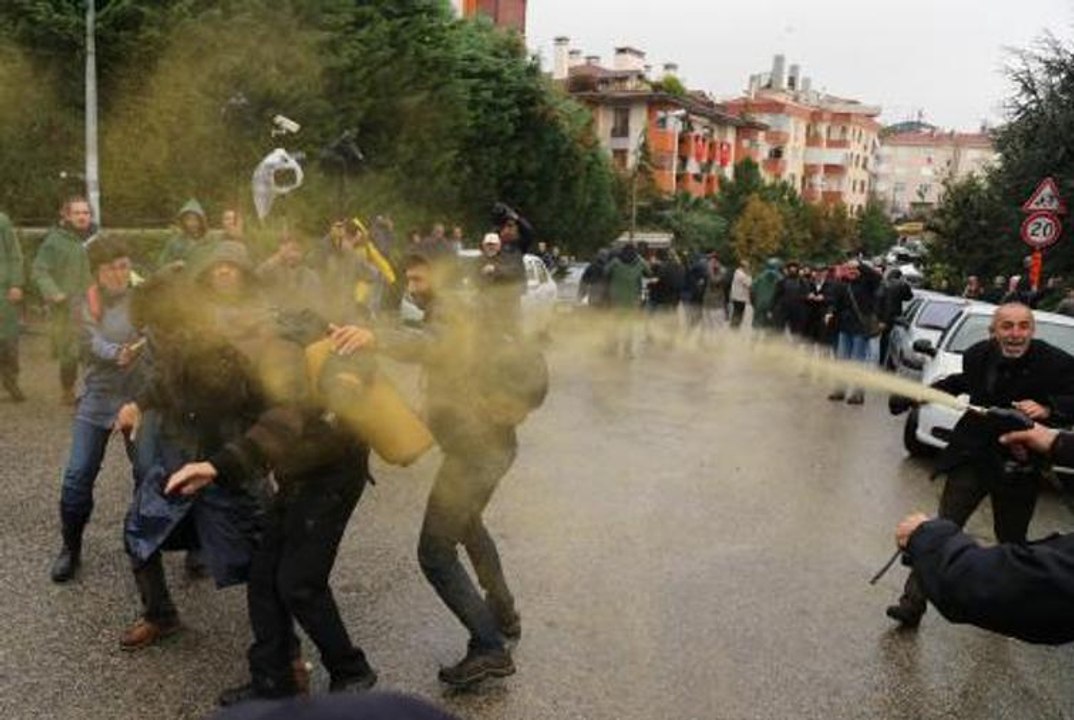 Validebağ'da polis müdahalesi
