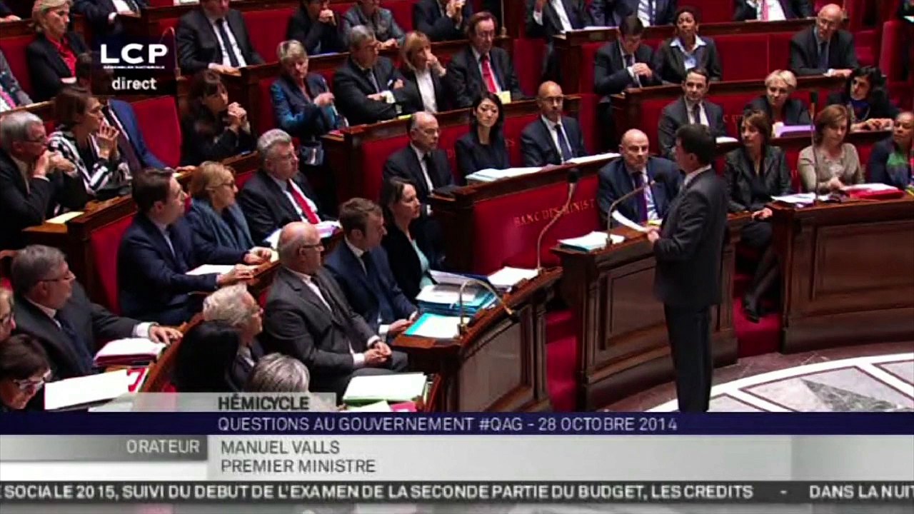 Manuel Valls rend hommage à Rémi Fraisse et rappelle à l'ordre les Verts