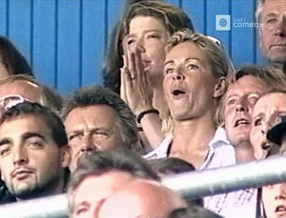 Die Harald Schmidt Show - 1124 - 2002-08-28 - Neelesha BaVora, Andrack bei Viktoria Köln