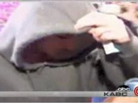 Britney Spears Goes Bald