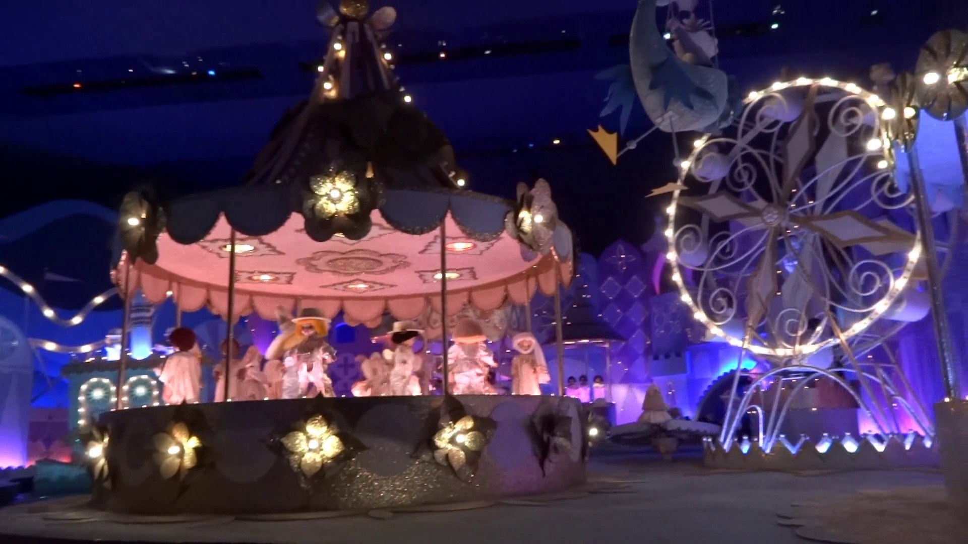 It's a small world / Disneyland Paris - Vidéo Dailymotion