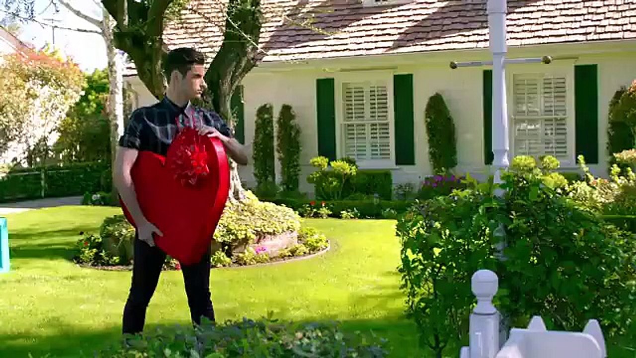 Meghan-Trainor-Dear-Husband