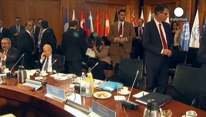 Emergenza rifugiati: i Paesi confinanti con la Siria alzano bandiera bianca