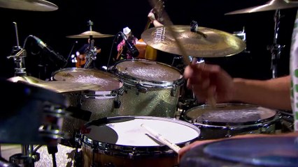 YUGOPOLIS & Paweł Kukiz - _Bez kagańca_. Koncert _Bez prądu_