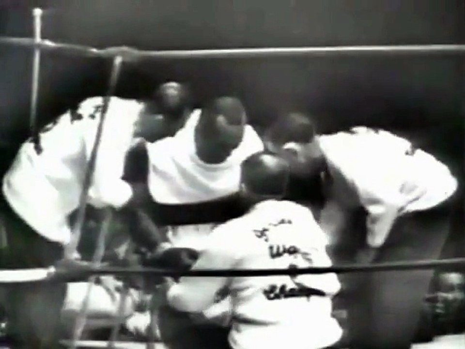 Rocky Marciano vs Jersey Joe Walcott I 19520923 video Dailymotion