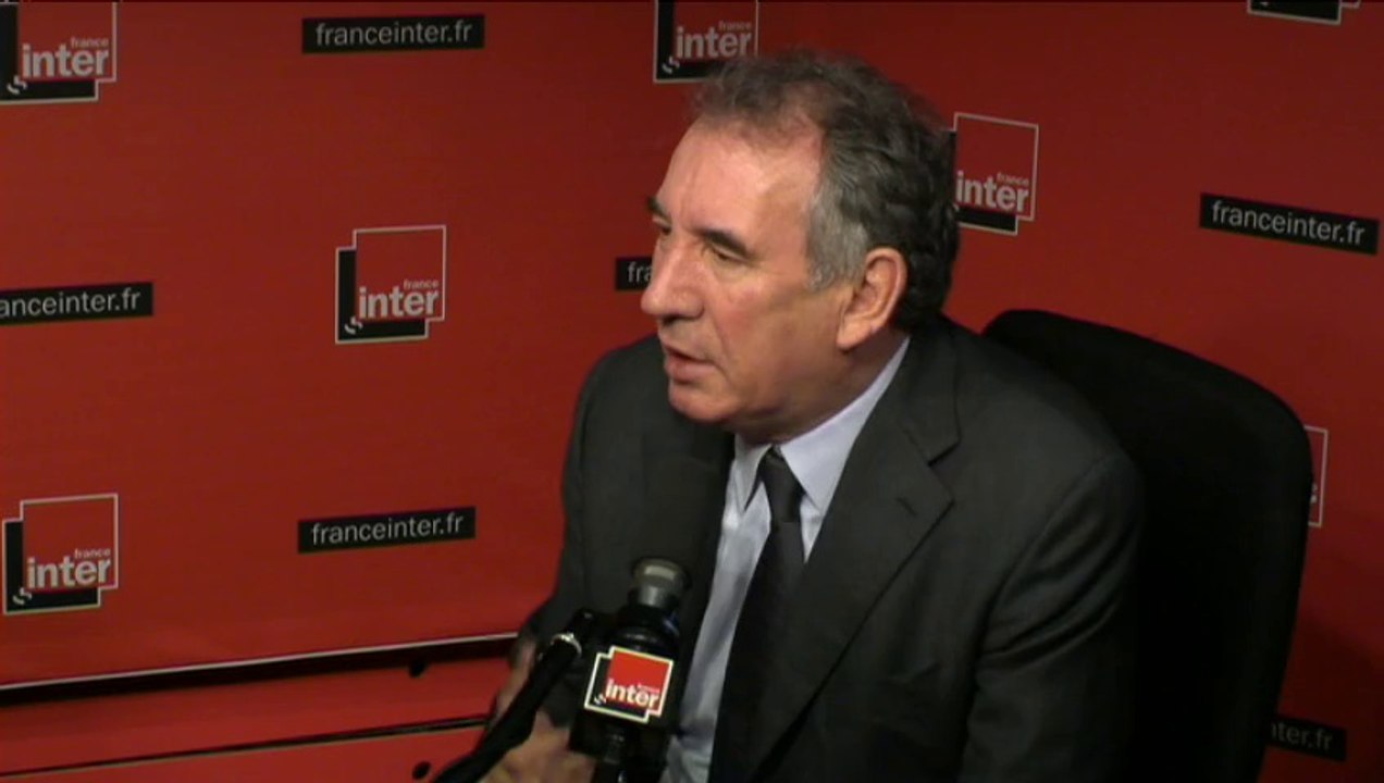 F. Bayrou : "En France, l'action publique coûte plus chère que nos voisins et elle est inefficace"