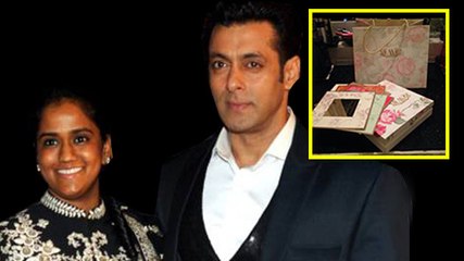 Salman's Sister Arpita's Wedding Card | Revealed