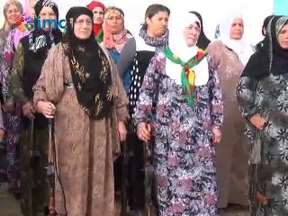 Rojavalı anneler silah kullanmayı öğreniyor