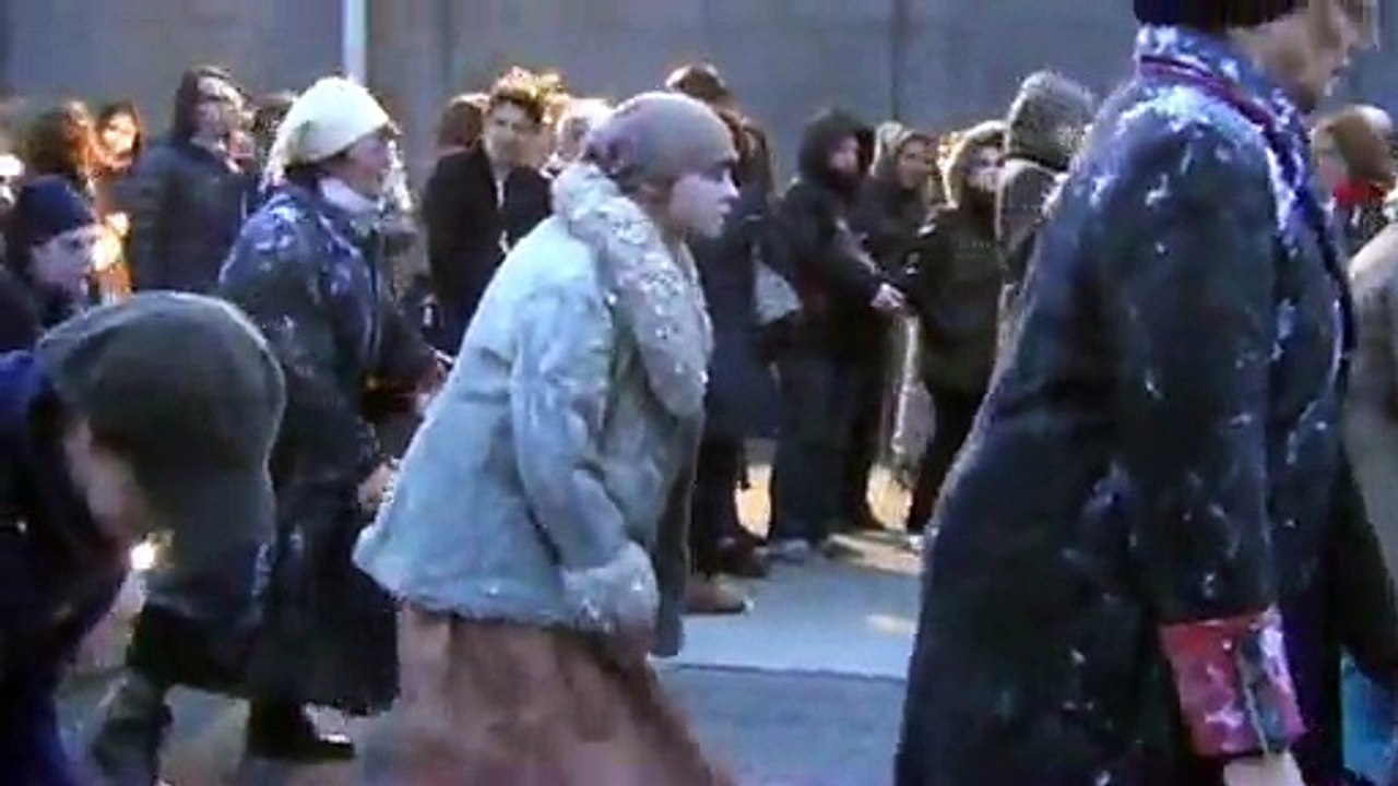 2014-04 ♦ Teatro del Silencio