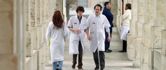 _40 bières par Jour __ HIPPOCRATE Extrait du Film avec Vincent Lacoste