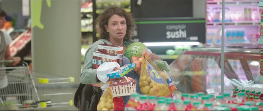 TIENS TOI DROITE avec Marina Foïs, Laura Smet et Noémie Lvovsky