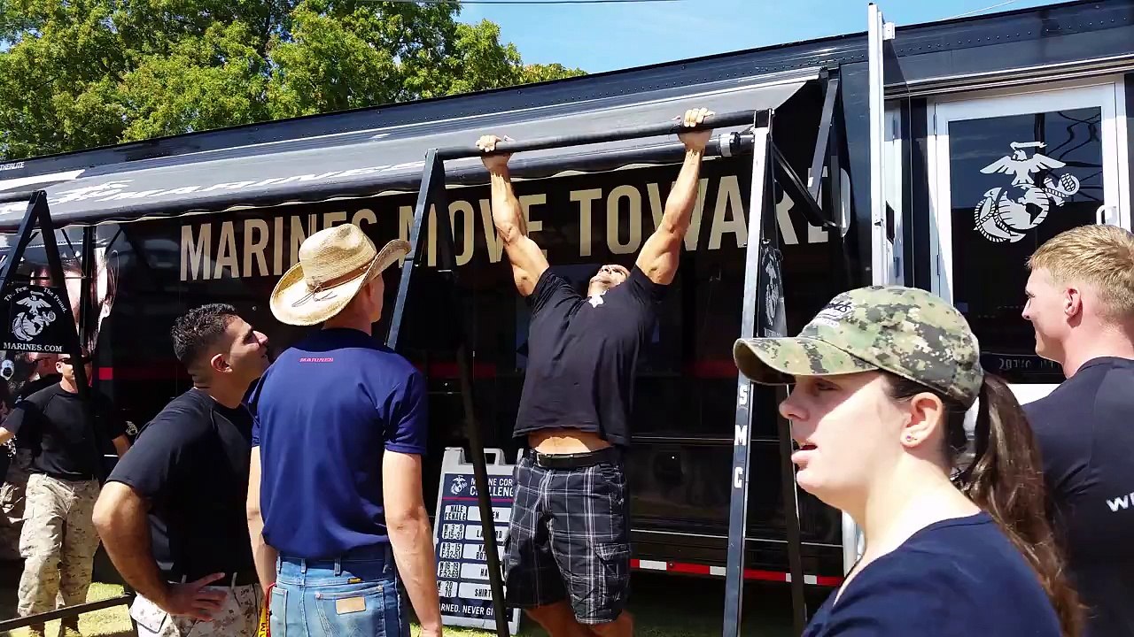 35 Pull-ups Marine Challange Oklahoma State Fair 2014