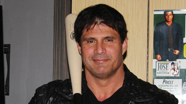 Jose Canseco Accidentally Shoots Off Finger While Cleaning Gun