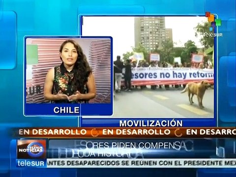 Marchan profesores de Chile en jornada de paro nacional