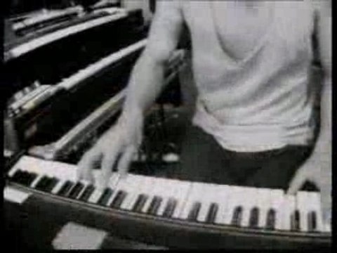 Beastie Boys - ''Root Down [Rmx] ''