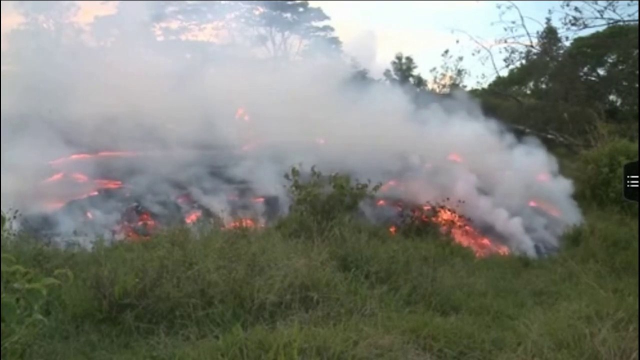 Hawaii officials warn of possible lava evacuation