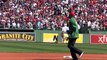 Derek Jeter Honored at Fenway by Red Sox, Boston Captains