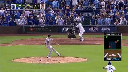 Salvador Perez Walk-Off Single vs A's to Win AL Wild Card