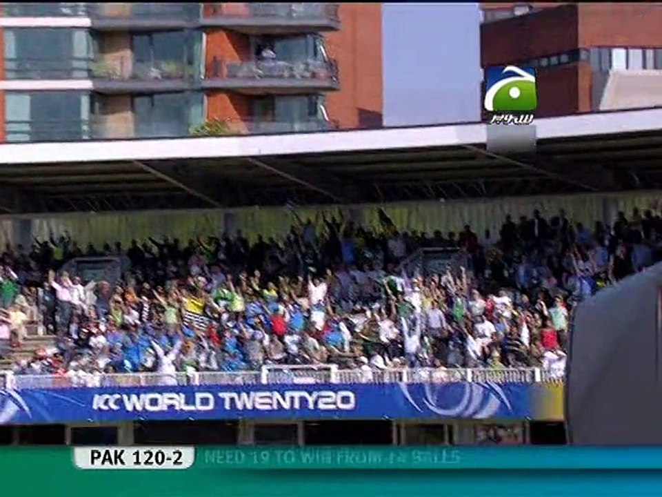Shahid Afridi Fan - Nadia Farooq