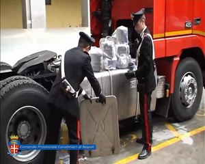 Napoli - Droga nascosta nel serbatoio del Tir, 39 arresti -2- (29.10.14)