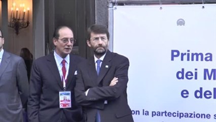 Kültür ve Turizm Bakanı Çelik Napoli'de