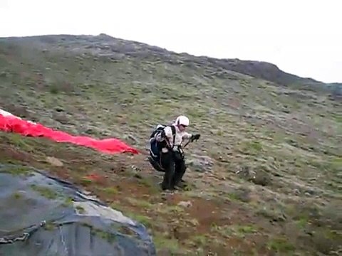 Décollage parapente à cà´té de Reykjavik en 2009. filmé par une amie parapentiste de Reykjavik. parkinson depuis 4 ans ...