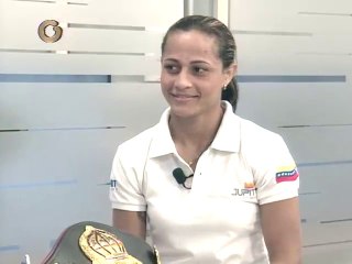 Criolla buscará el tituló mundial de gallo de boxeo