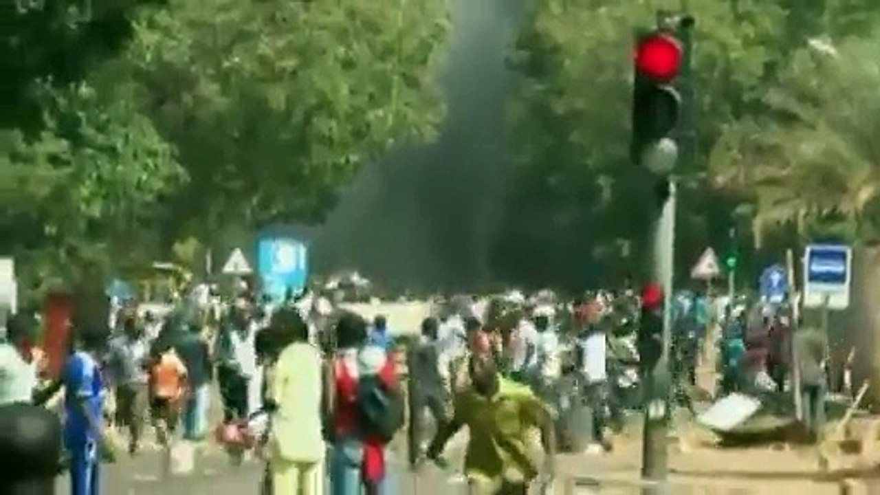 Burkina Faso : vives tensions dans les rues de la capitale Ouagadougou