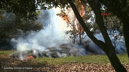 Hawaii?de Volkanın Püskürtüğü Lavlar Evlere Ulaştı