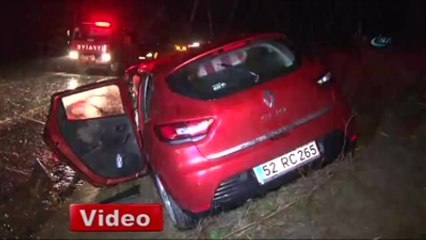 2 Otomobil Kafa Kafaya Çarpıştı: 4 Ölü, 4 Yaralı