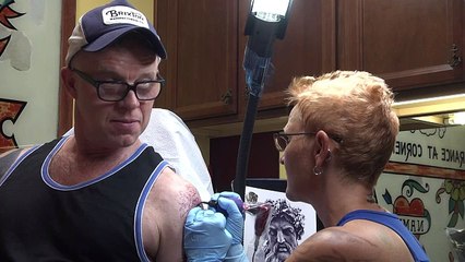 Con láser se pueden borrar tatuajes