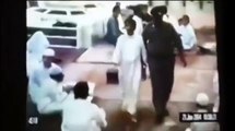 Thieves at Makkah Mosque caught on Camera