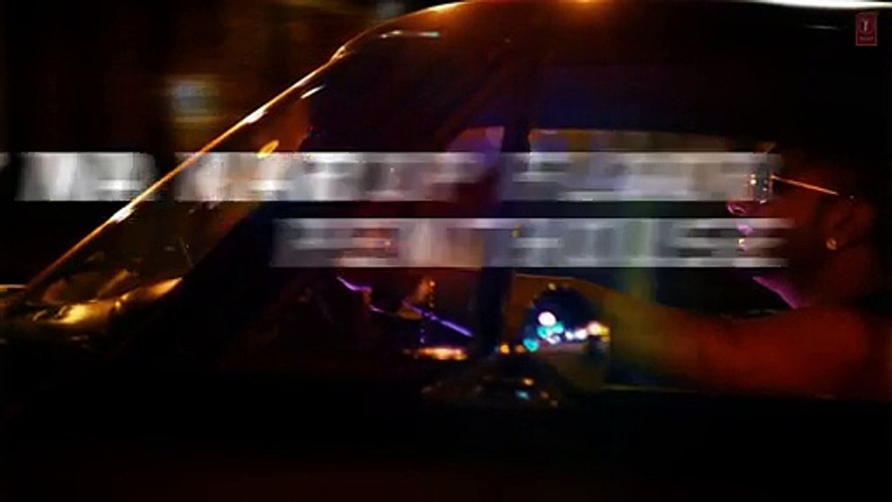 LYRICAL- -Chal Mere Ghar- Full Song with LYRICS - Yo Yo Honey Singh - Desi Kalakaar