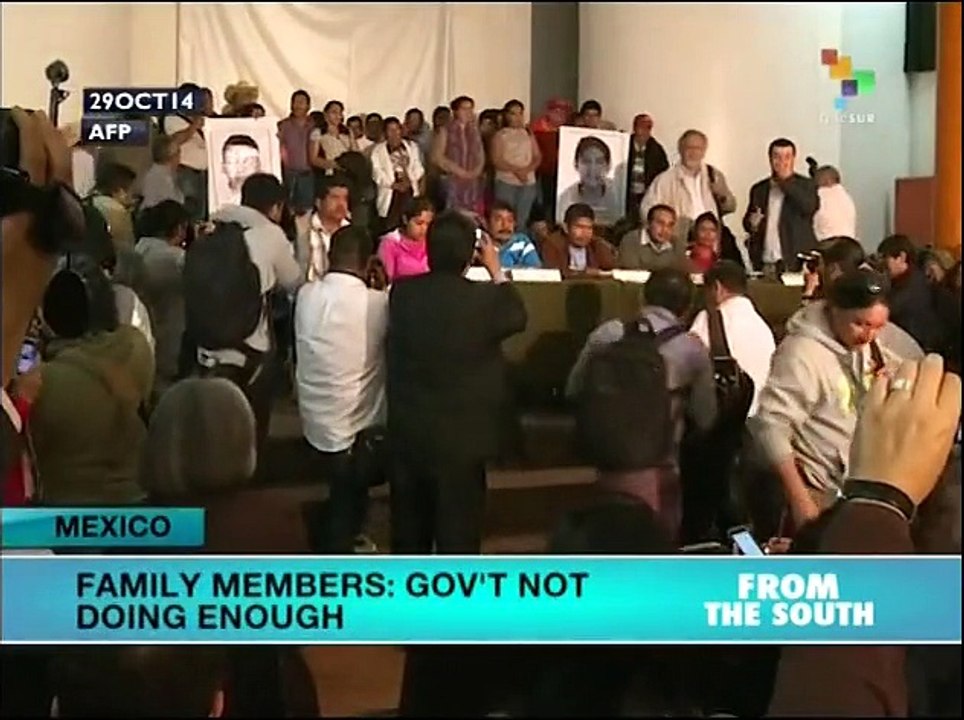 Parents of missing Mexican students distrust government