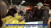 Donetsk residents receive humanitarian assistance