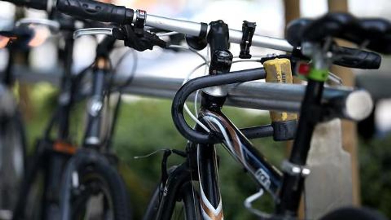 Counting the Cost - Chile: The 'unstealable' bike