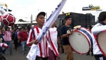 Afición apoyó con mariachi a sus Chivas