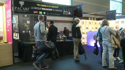 "Fruité, doux", le chocolat cru débarque en France