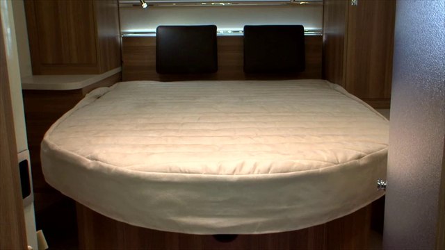 Les camping-cars à lit central : les raisons d'un succès