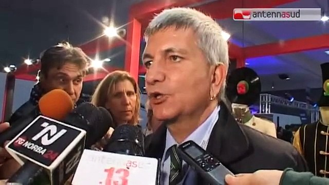 TG 30.10.14 Vendola inaugura il Medimex: Dove c'è musica, c'è lavoro