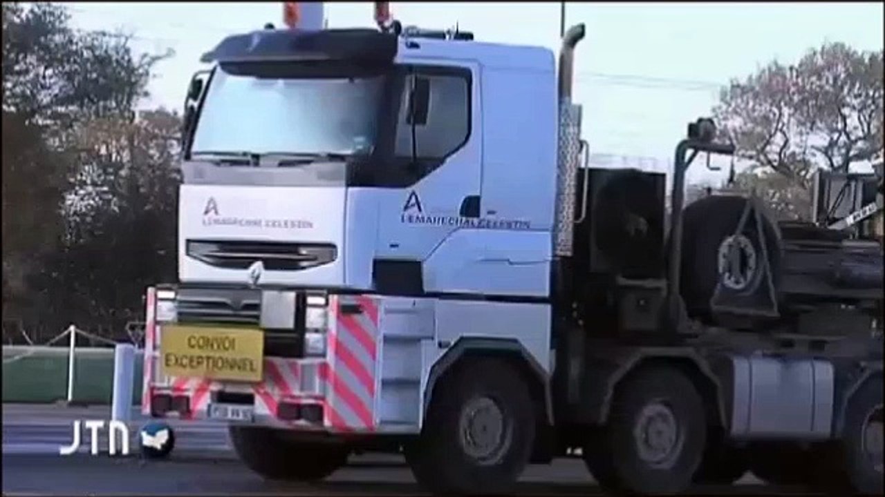 ACRO - Convoi de déchets vitrifiés vers l'Allemagne - Normandie TV 23/11/2011