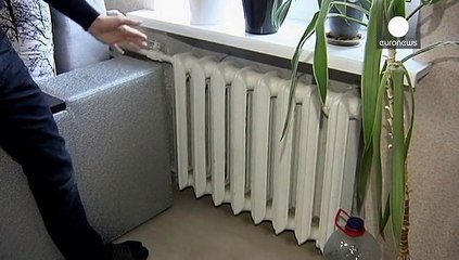 Winter arrives in Ukraine as gas dispute with Russia sparks heating worries