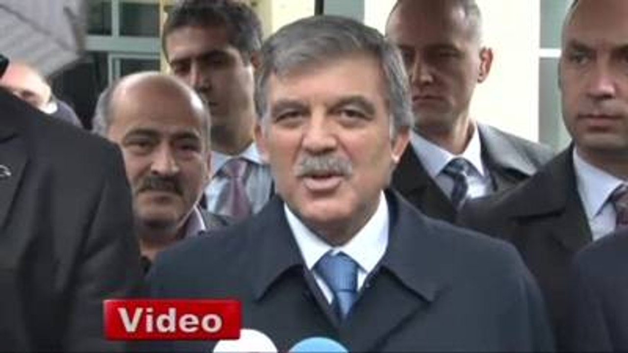 Abdullah Gül: 'Şimdilik Seyrediyorum'