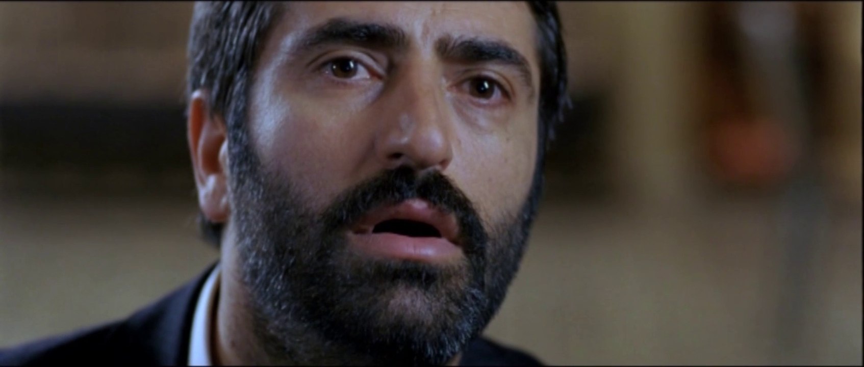 Tanıdık Bir Sima - Mahsun Kırmızıgül (Beyaz Melek)